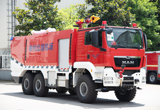 6х6 MAN Аэропорт спасательный пожарный грузовик 11 тонн с 10000 л резервуара воды Цена Специализированное транспортное средство Китайская фабрика