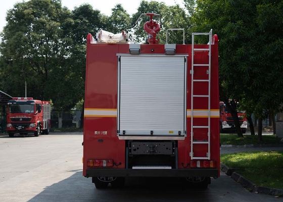 Sinotruk HOWO 8T Вода и пена Пожарная машина Хорошее качество Специализированная машина Китайская фабрика