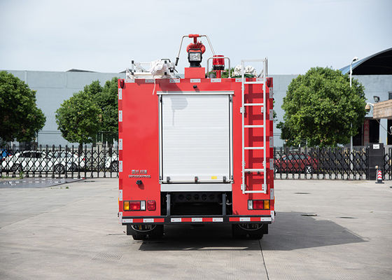 Вода ISUZU 3000L и пениться небольшая пожарная машина с насосом &amp; монитором